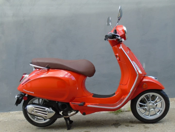 2022 Vespa Primavera 50 